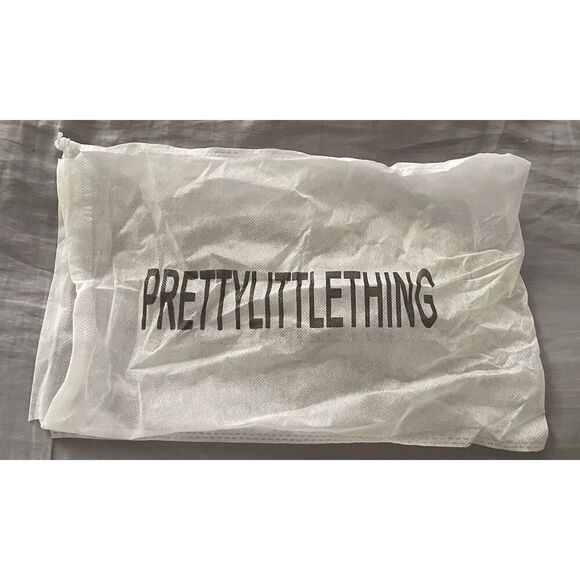 PrettyLittleThing Pu ThongLace Tie Up Circle Heeled Sandals New - Picture 7 of 8